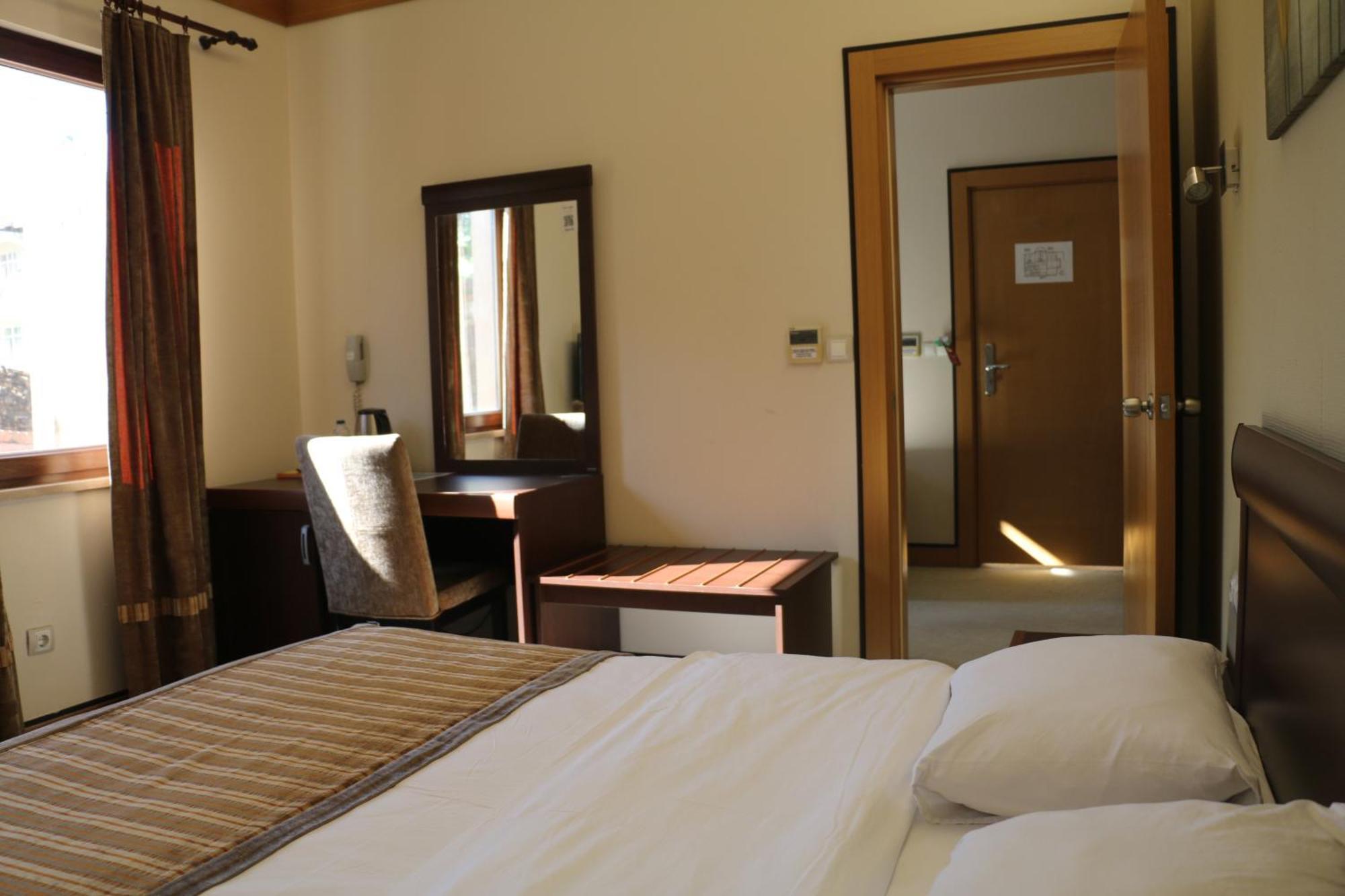 Hotel Lazlakar Sogutlu  Eksteriør bilde