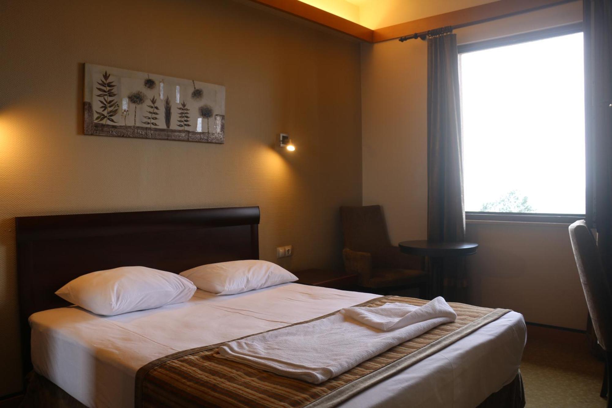 Hotel Lazlakar Sogutlu  Eksteriør bilde
